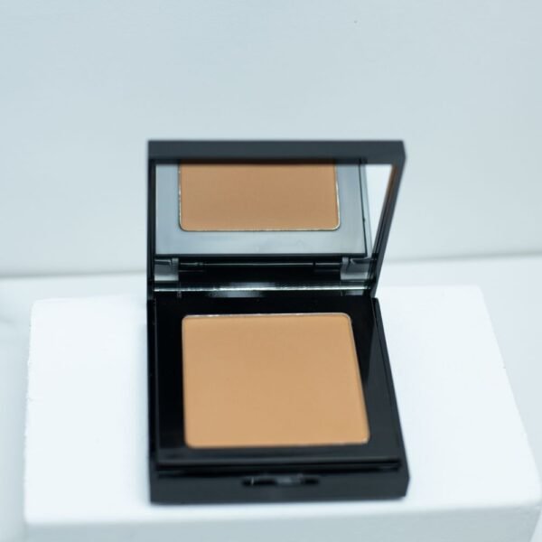 bronze-pressed-powder-beauty-product-makeup