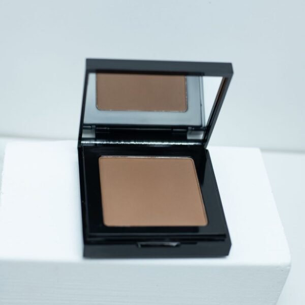 chestnut-pressed-powder-beauty-product-makeup