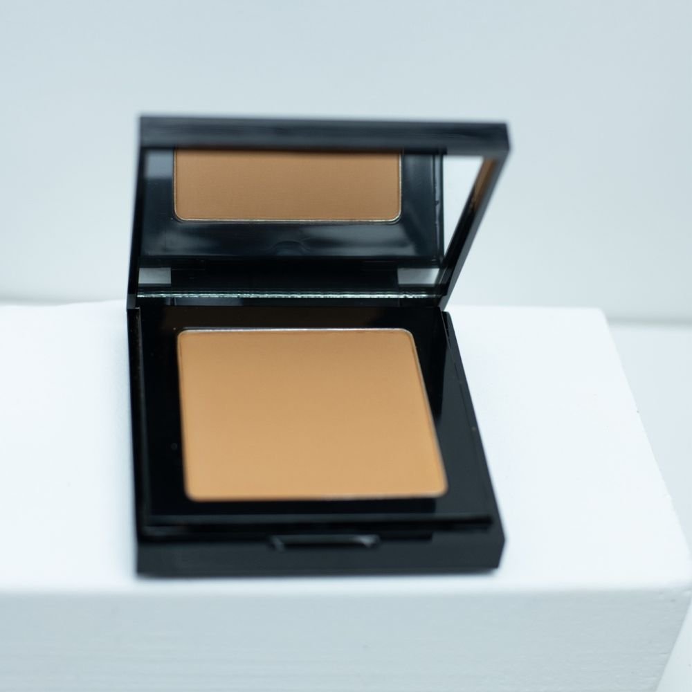 deep-tan-pressed-powder-beauty-product-makeup2